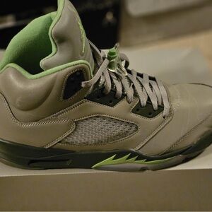 Jordan 5 Retro “Green Bean”